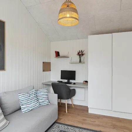 4 Bedroom Stunning In Feriehus