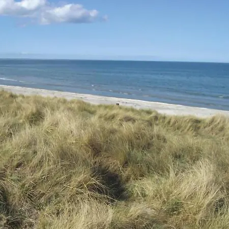 4 Bedroom Stunning In Holiday home
